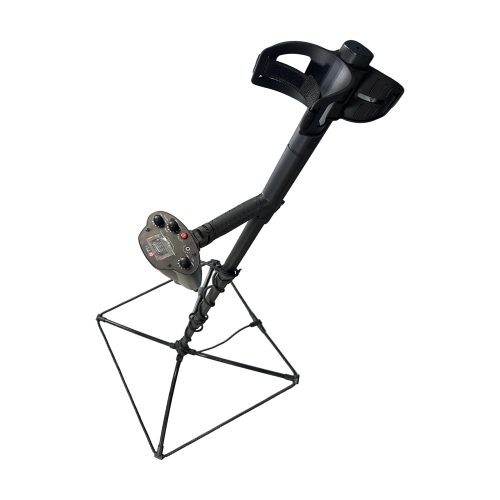 TREASURE HUNTER PULSED METAL DETECTOR TH-T80-50C